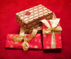 gifts-according to appropriate occasions